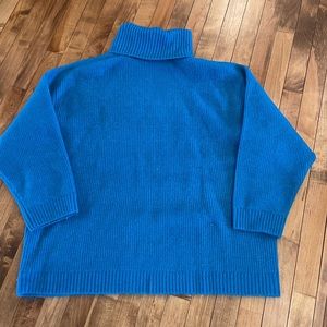 Zara Blue turtleneck sweater XL